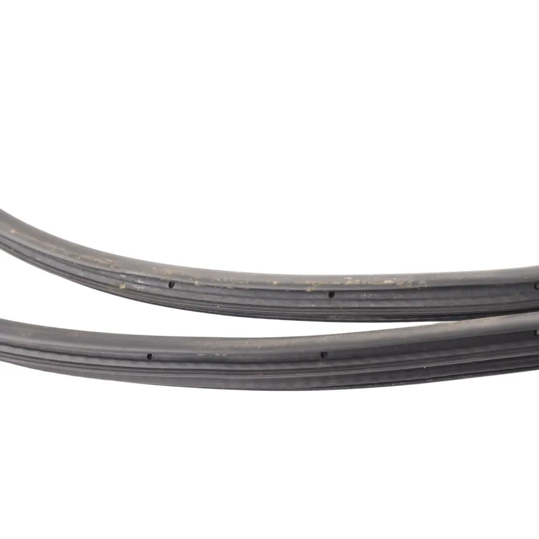 Mk3 Front Door Weatherstrip Gasket Left Right N/O/S to Ford Focus with Part number BM51-A20530-AF Ford Focus Mk3 Front Door Weatherstrip Gasket Left Right N/O/S - SKU BM51-A20530-AF - Part number BM51-A20530-AF