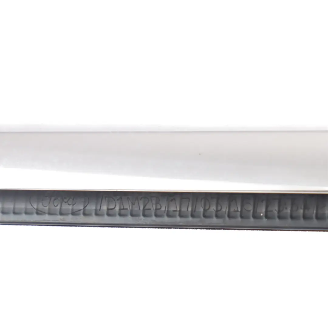 Ford Focus Mk3 Striscia Posteriore Del Finestrino Cromata Destra - SKU BM51-A25604-BN - Numero di parte BM51-A25604-BN