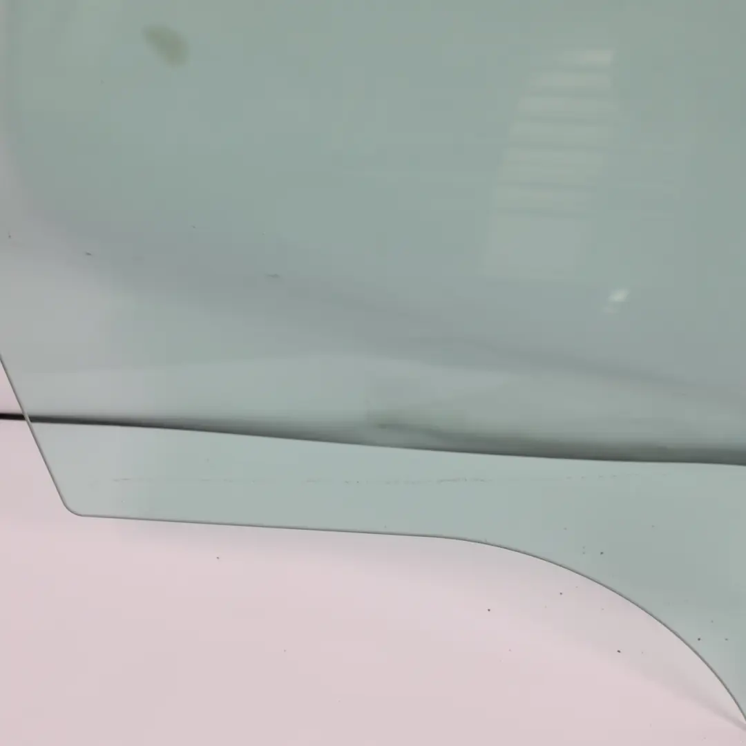 Ford Focus Mk3 5Dr Cristal Puerta Trasera AS2 Derecha - SKU BM51-A25712-A - Número de pieza BM51-A25712-A