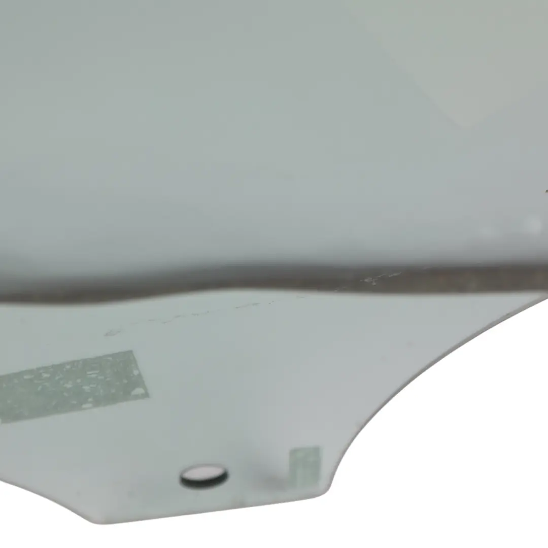 Mk3 5Dr Vetro Finestrino Porta AS2 Posteriore Sinistro per Ford Focus con numero di parte BM51-A25713-A Ford Focus Mk3 5Dr Vetro Finestrino Porta AS2 Posteriore Sinistro - SKU BM51-A25713-A - Numero di parte BM51-A25713-A