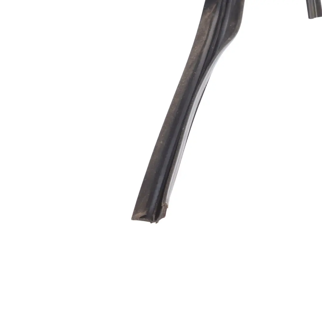 Ford Focus Mk3 Door Window Seal Gasket Rubber Rear Right O/S - SKU BM51-A25824 - Part number BM51-A25824