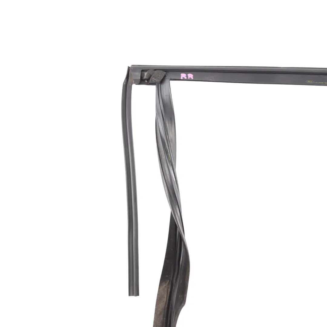 Mk3 Tür Fenster Dichtung Gummi Hinten Rechts für Ford Focus mit Teilenummer BM51-A25824 Ford Focus Mk3 Tür Fenster Dichtung Gummi Hinten Rechts - SKU BM51-A25824 - Teilenummer BM51-A25824