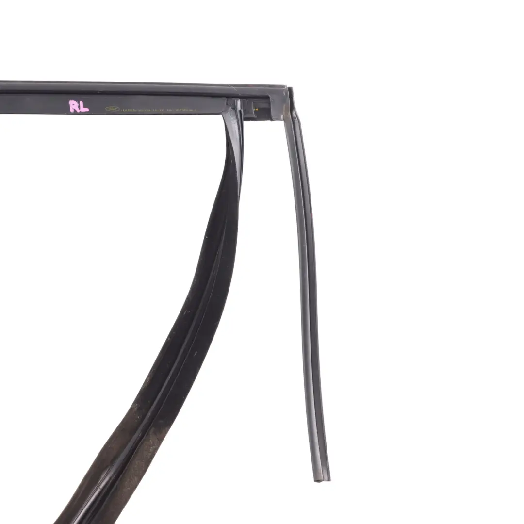Ford Focus Mk3 Guarnizion Finestrino Porta Gomma Posteriore Sinistra - SKU BM51-A25825 - Numero di parte BM51-A25825