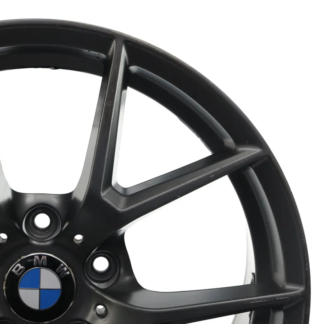 Llanta De Aleación Negro VIA Y Spoke 18" 9J 5X120 para BMW con número de pieza BMW-VIA-18-3 BMW Llanta De Aleación Negro VIA Y Spoke 18" 9J 5X120 - SKU BMW-VIA-18-3 - Número de pieza BMW-VIA-18-3