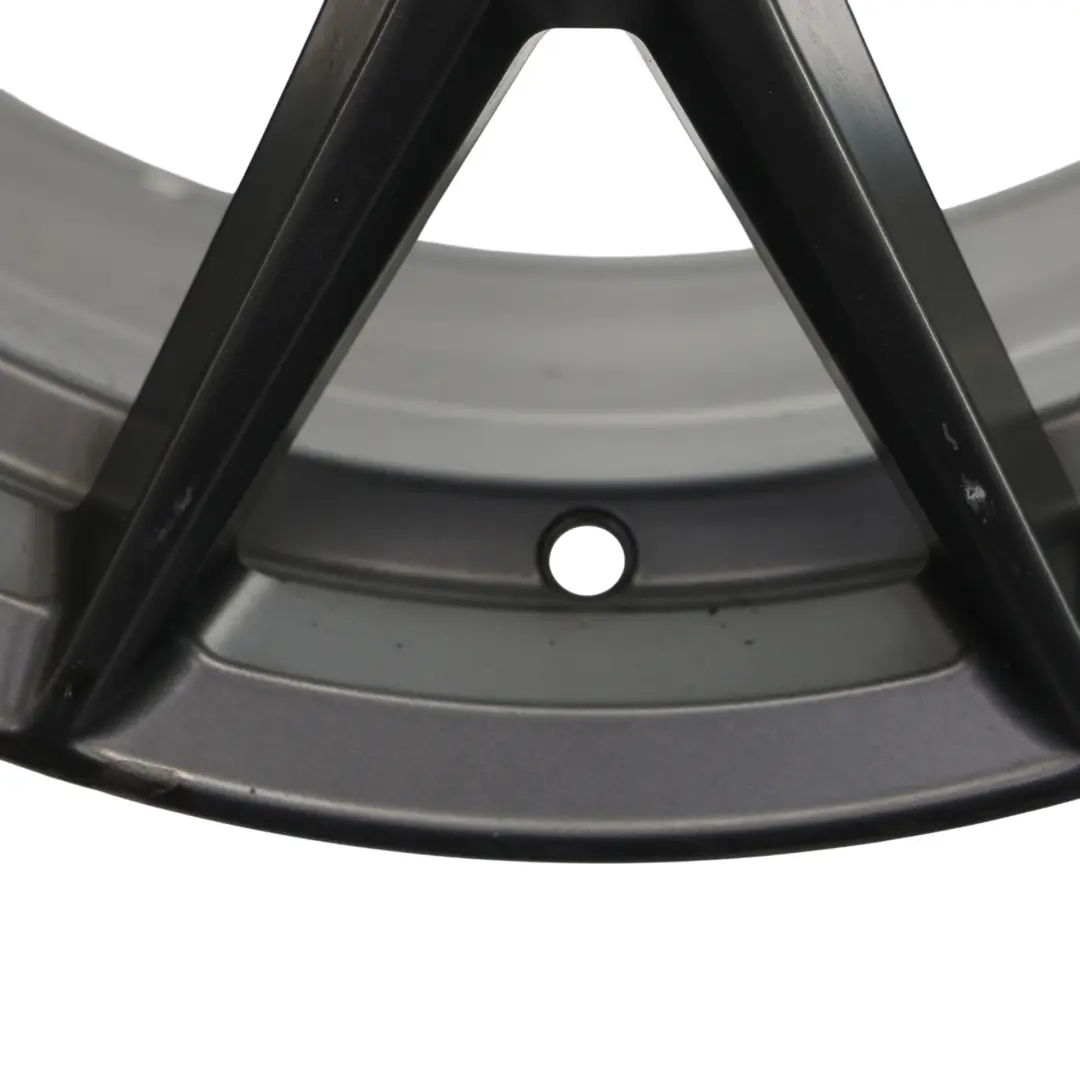 Cerchio In Lega Nero VIA Y Spoke 18" 9J 5X120 per BMW con numero di parte BMW-VIA-18-4 BMW Cerchio In Lega Nero VIA Y Spoke 18" 9J 5X120 - SKU BMW-VIA-18-4 - Numero di parte BMW-VIA-18-4