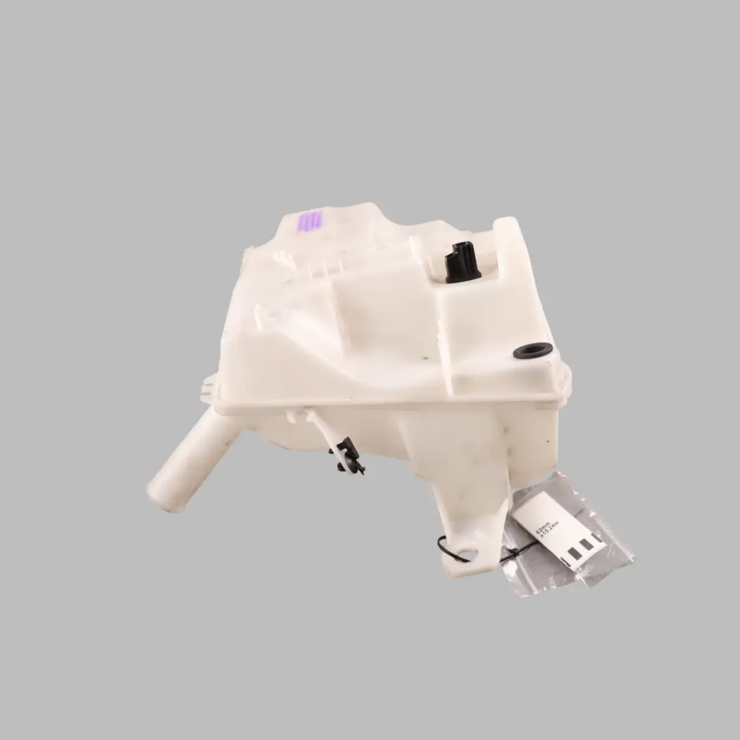 Ford Focus Mk3 Réservoir De Lave-Glace Avant - SKU BV61-17B613-CA - Numéro de pièce BV61-17B613-CA