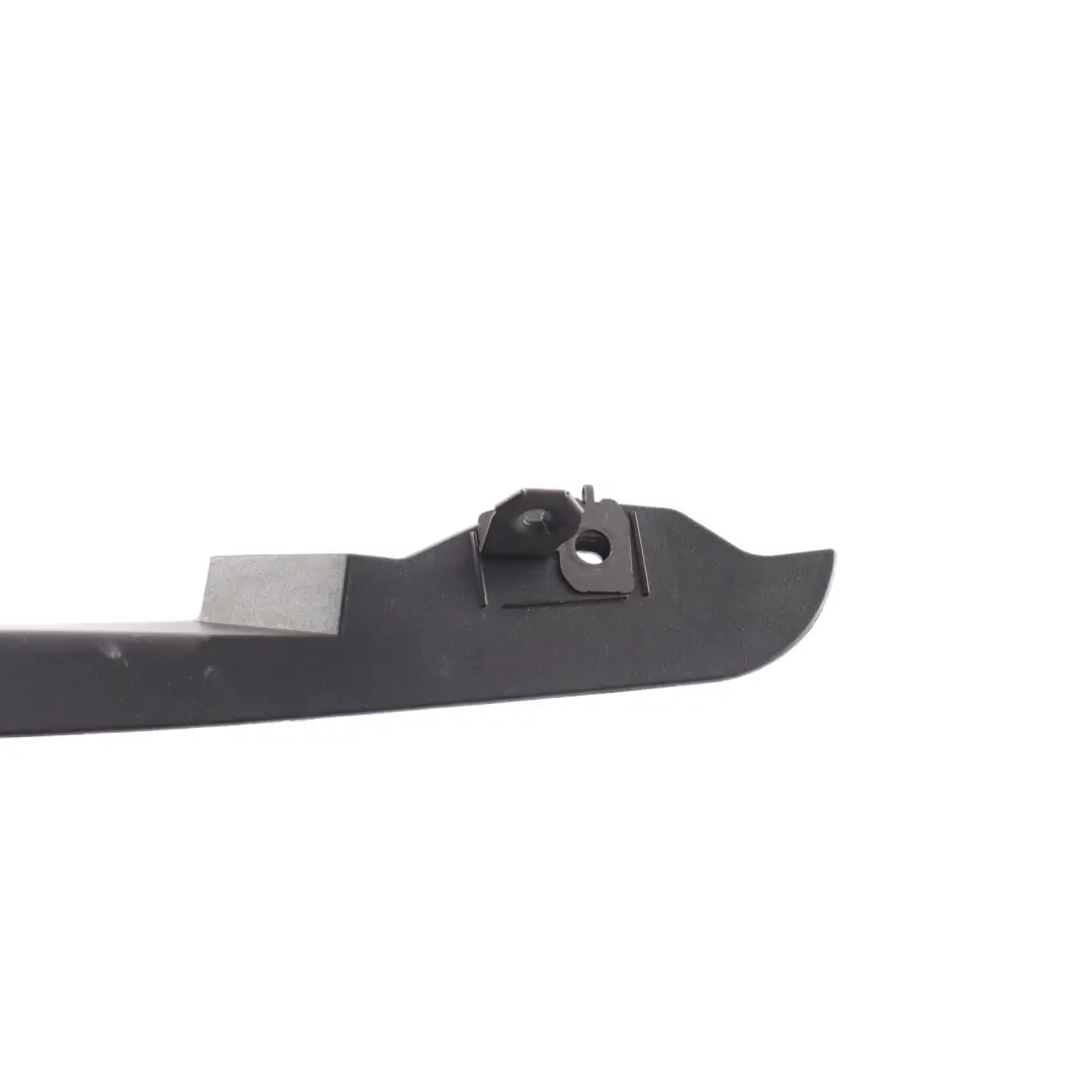 Ford Focus Mk3 Garniture Cadre Vitre Porte Avant Gauche - SKU CM51-A201A19-ABW - Numéro de pièce CM51-A201A19-ABW