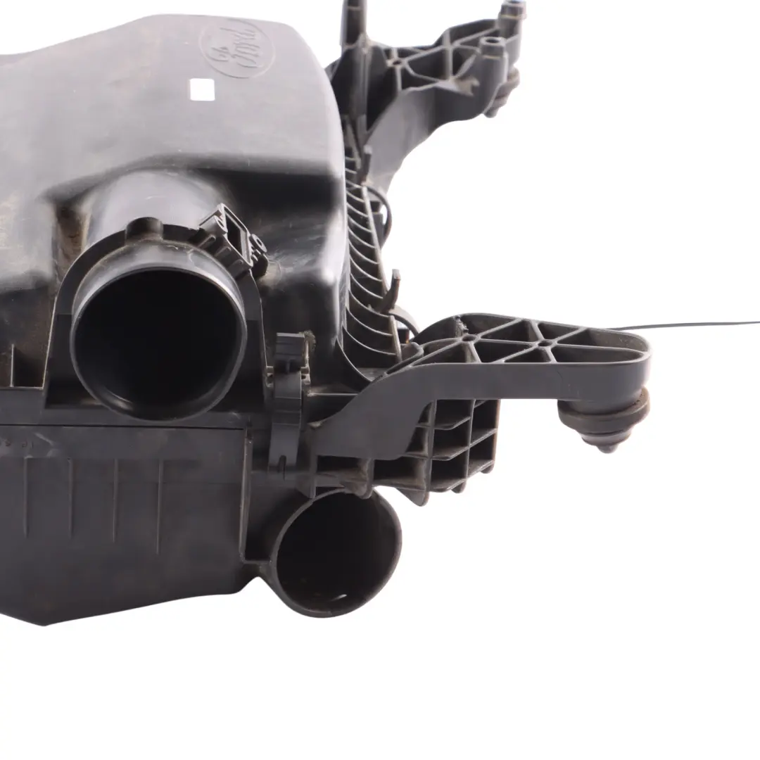 Mk8 Filtro Aria Alloggiamento Surround KK21-9600-AB per Ford Transit Custom con numero di parte GK21-9A612-AA Ford Transit Custom Mk8 Filtro Aria Alloggiamento Surround KK21-9600-AB - SKU GK21-9A612-AA - Numero di parte GK21-9A612-AA