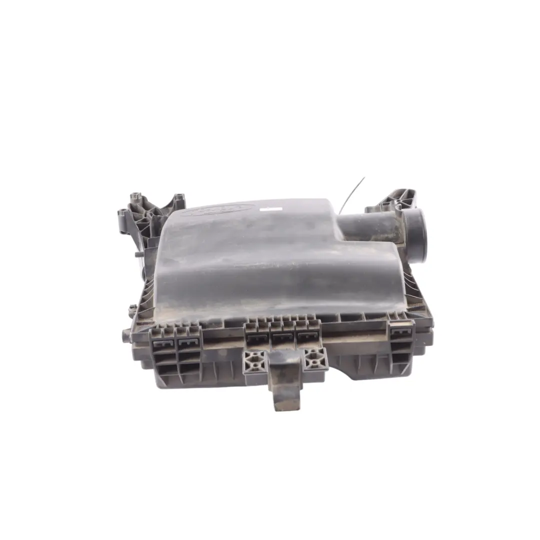 Mk8 Filtro Aria Alloggiamento Surround KK21-9600-AB per Ford Transit Custom con numero di parte GK21-9A612-AA Ford Transit Custom Mk8 Filtro Aria Alloggiamento Surround KK21-9600-AB - SKU GK21-9A612-AA - Numero di parte GK21-9A612-AA