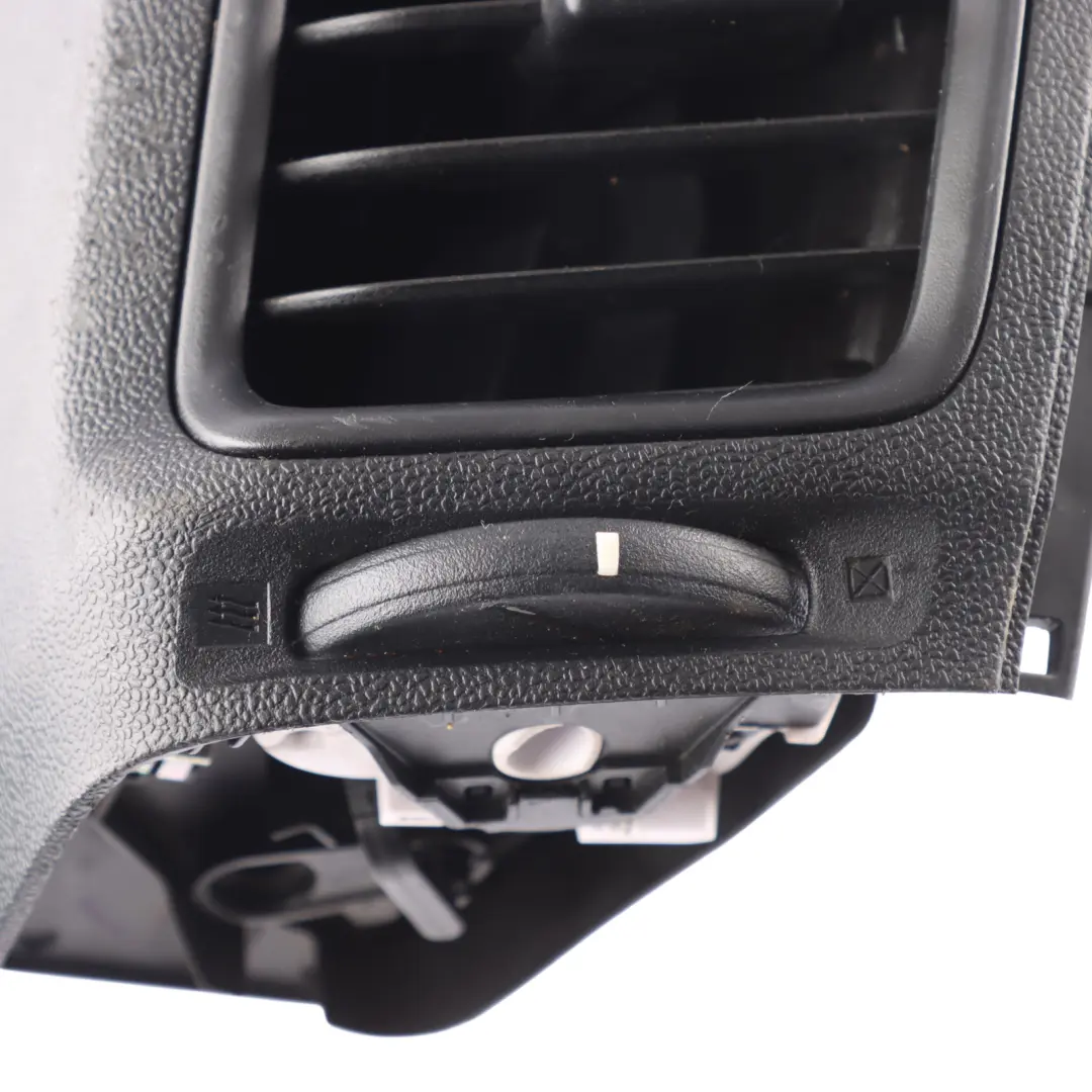 Front Dashboard Air Vent Grille Right O/S to Ford Transit Custom with Part number JK21-V018B08-AF Ford Transit Custom Front Dashboard Air Vent Grille Right O/S - SKU JK21-V018B08-AF - Part number JK21-V018B08-AF