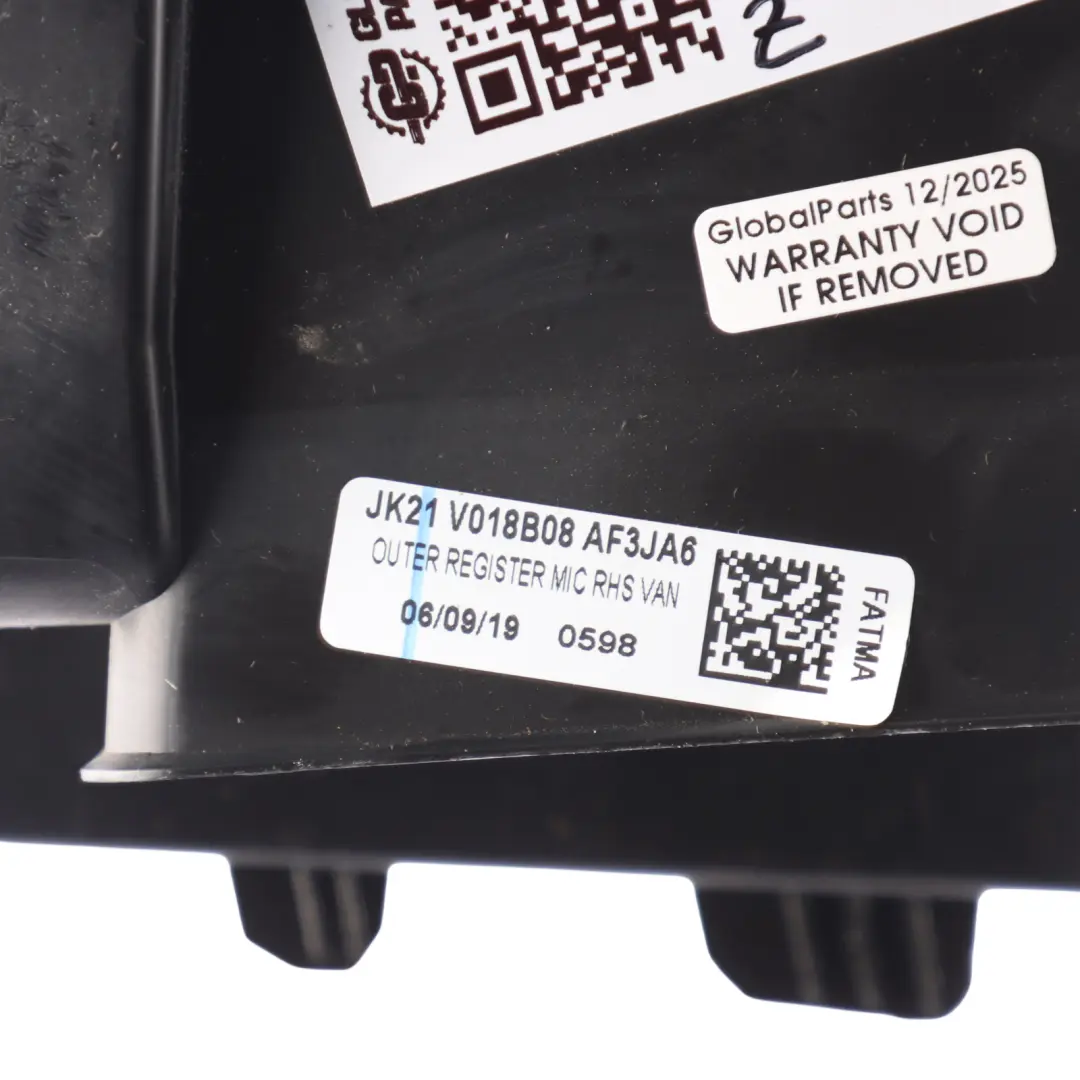 Cruscotto Anteriore Aria Griglia Destra per Ford Transit Custom con numero di parte JK21-V018B08-AF Ford Transit Custom Cruscotto Anteriore Aria Griglia Destra - SKU JK21-V018B08-AF - Numero di parte JK21-V018B08-AF