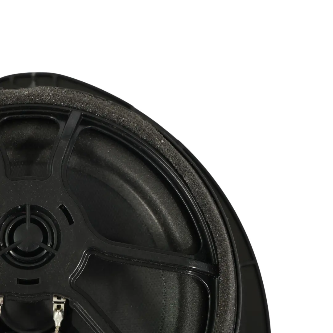 Mk2 Porta Altoparlante Audio Posteriore Destra per Volkswagen Amarok con numero di parte KB3T-18808-DB Volkswagen Amarok Mk2 Porta Altoparlante Audio Posteriore Destra - SKU KB3T-18808-DB - Numero di parte KB3T-18808-DB