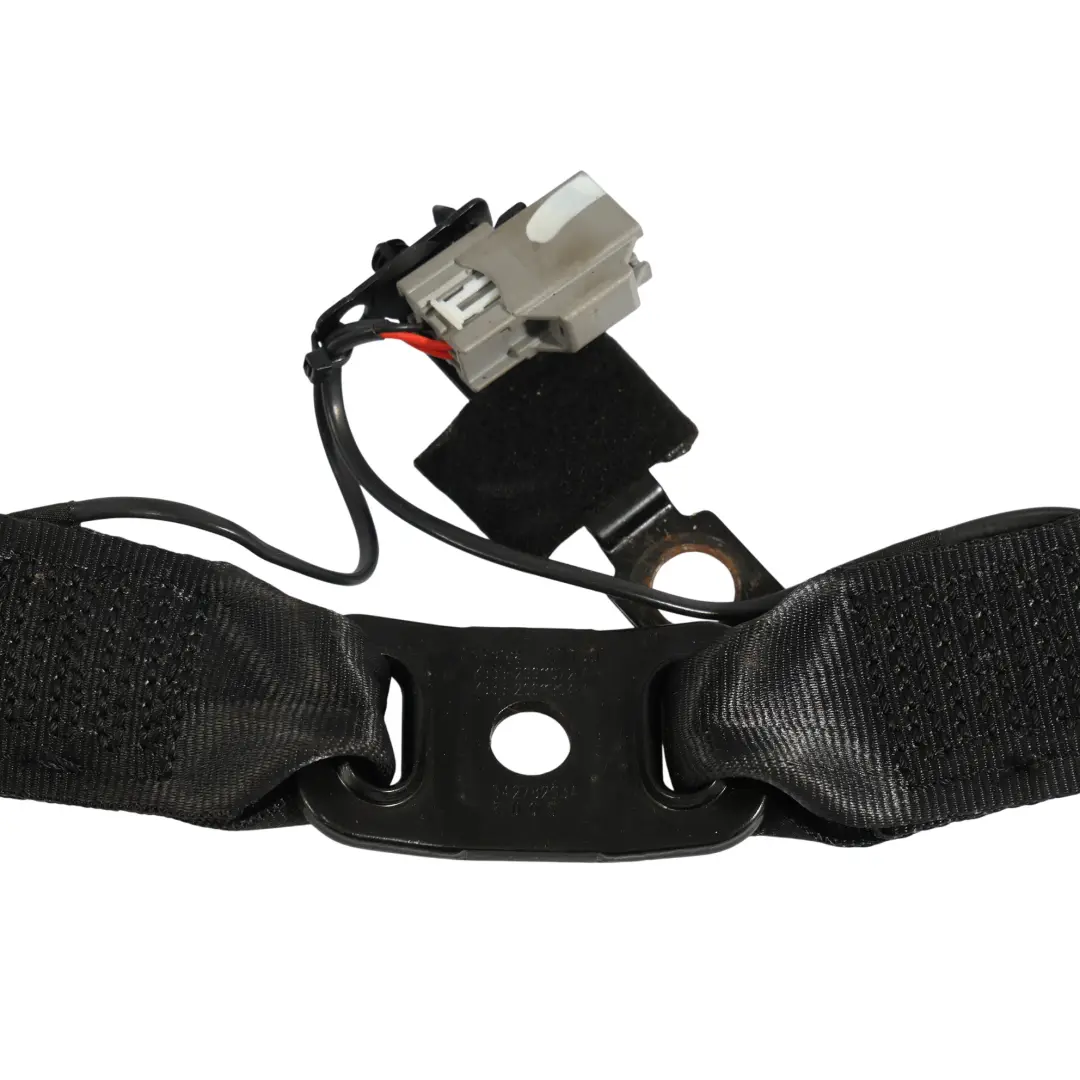 Centre Double Twin Belt Buckle to Volkswagen Amarok NF Rear Seat with Part number MB3B-26611C72 Volkswagen Amarok NF Rear Seat Centre Double Twin Belt Buckle - SKU MB3B-26611C72-BD - Part number MB3B-26611C72