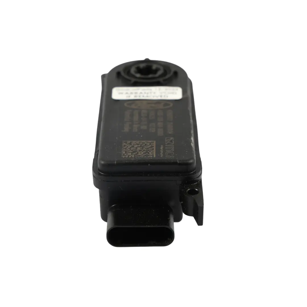 VW Amarok NF Griglia Radiatore Attuatore Otturatore Attivo - SKU MB3B-8476-BD - Numero di parte MB3B-8476-BD