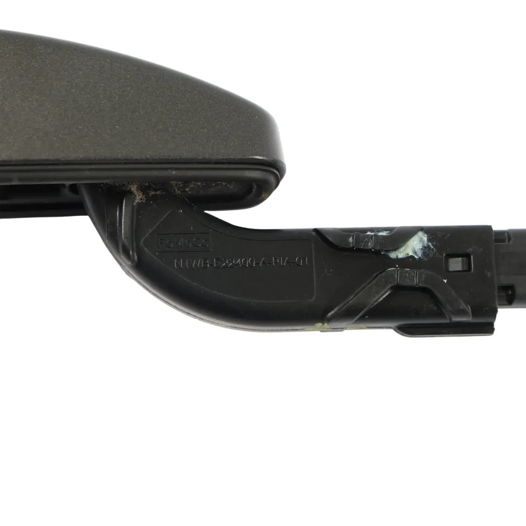 Mk2 Exterior Door Handle Keyless Front Passenger Side to VW Amarok with Part number N1WB-E22400-C VW Amarok Mk2 Exterior Door Handle Keyless Front Passenger Side - SKU N1WB-E22400-C - Part number N1WB-E22400-C