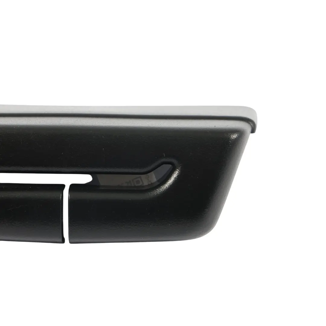 Mk2 Rück Wand Abdeckung Blende Schwarz für VW Volkswagen Amarok mit Teilenummer N1WB-E245A22-EEW VW Volkswagen Amarok Mk2 Rück Wand Abdeckung Blende Schwarz - SKU N1WB-E245A22-EE - Teilenummer N1WB-E245A22-EEW