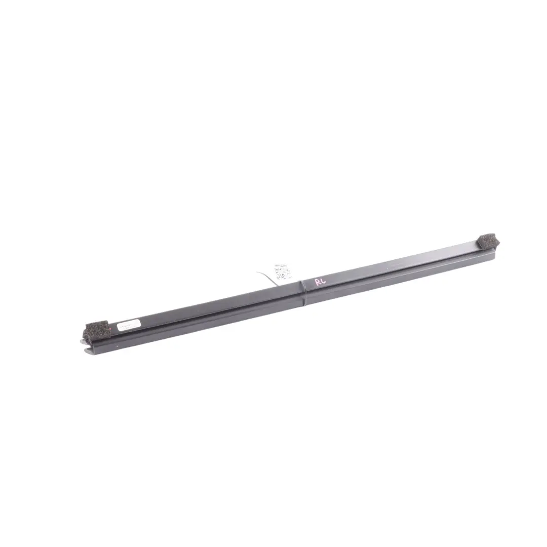 MK2 Junta Ventana Puerta Trasera Izquierda para Volkswagen Amarok con número de pieza N1WB-E246A31 Volkswagen Amarok MK2 Junta Ventana Puerta Trasera Izquierda - SKU N1WB-E246A31-AD - Número de pieza N1WB-E246A31