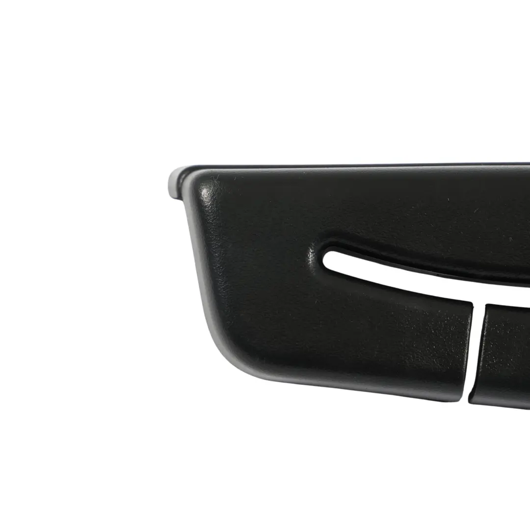 Copertura Parete Posteriore Pannello Nero per Volkswagen Amarok NF con numero di parte N1WB-E265A22 Volkswagen Amarok NF Copertura Parete Posteriore Pannello Nero - SKU N1WB-E245A22-CG - Numero di parte N1WB-E265A22