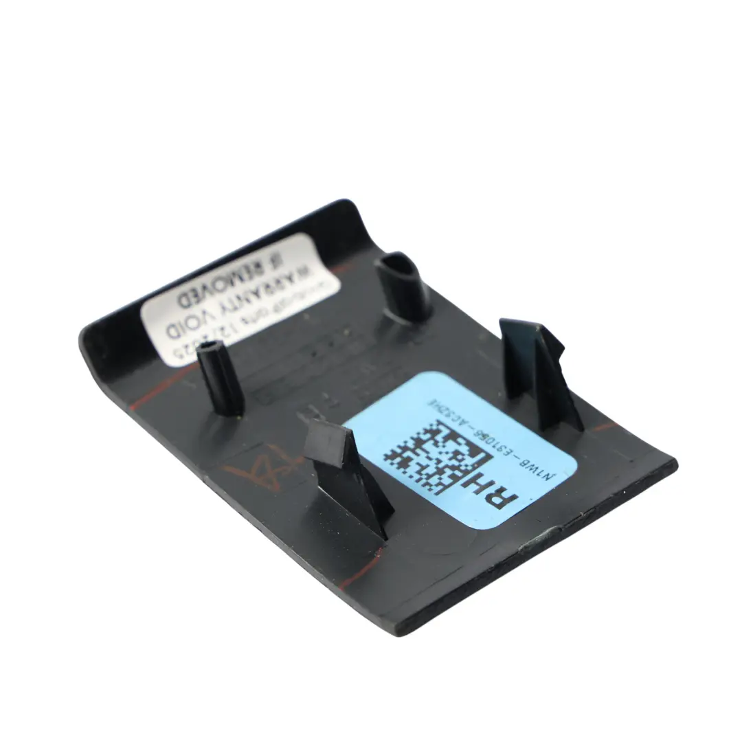 MK2 Trim Panel Cover Moudling to Volkswagen Amarok with Part number N1WB-E31056-A Volkswagen Amarok MK2 Trim Panel Cover Moudling - SKU N1WB-E31056-A - Part number N1WB-E31056-A