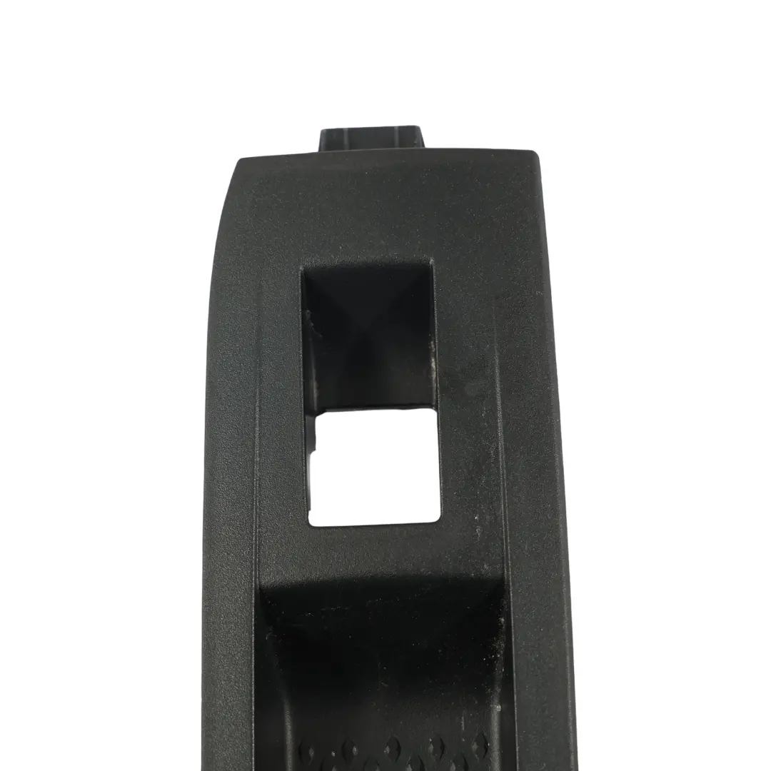 Mk2 Fenster Heber Schalter Abdeckung Hinten Rechts für VW Amarok mit Teilenummer N1XB-14A564-BA VW Amarok Mk2 Fenster Heber Schalter Abdeckung Hinten Rechts - SKU N1XB-14A564-BA - Teilenummer N1XB-14A564-BA