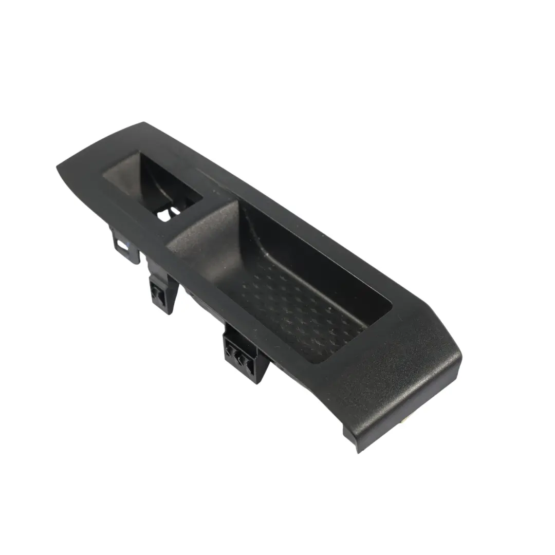 Mk2 Ventana Interruptor Cubierta Trasero Derecho para VW Amarok con número de pieza N1XB-14A564-BA VW Amarok Mk2 Ventana Interruptor Cubierta Trasero Derecho - SKU N1XB-14A564-BA - Número de pieza N1XB-14A564-BA