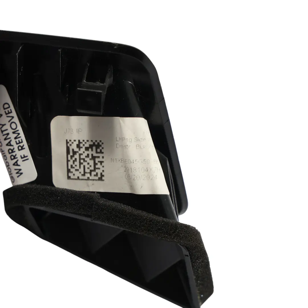 Deska Rozdzielcza Kratka Nawiewu Lewy Przód do VW Amarok NF o numerze N1XB-E045G50-BB VW Amarok NF Deska Rozdzielcza Kratka Nawiewu Lewy Przód - SKU N1XB-E045G50-BB - Numer Części N1XB-E045G50-BB