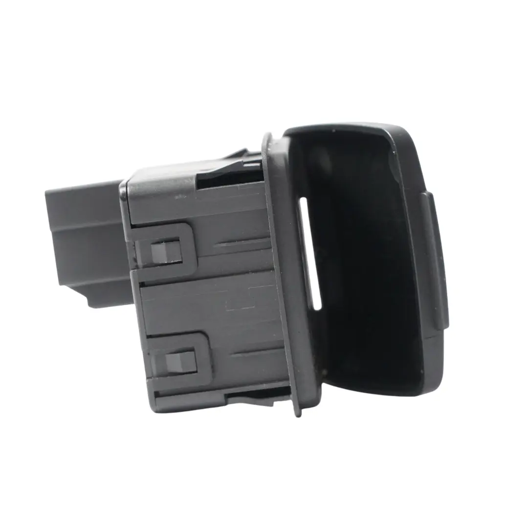 Centre Console Power Outlet AC 230V to VW Volkswagen Amarok NF with Part number NU5T-19G247-BA VW Volkswagen Amarok NF Centre Console Power Outlet AC 230V - SKU NU5T-19G247-BA - Part number NU5T-19G247-BA