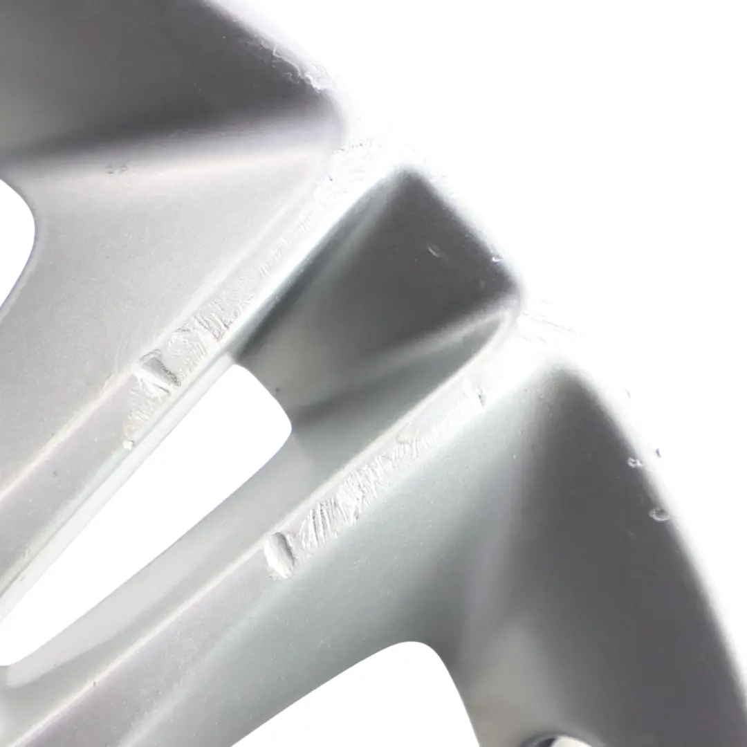 Felge Leicht Metall Felge Silber OPO33 16" 6J ET:40 K5 für Opel Corsa mit Teilenummer OPO33-K5 Opel Corsa Felge Leicht Metall Felge Silber OPO33 16" 6J ET:40 K5 - SKU OPO33-K5 - Teilenummer OPO33-K5