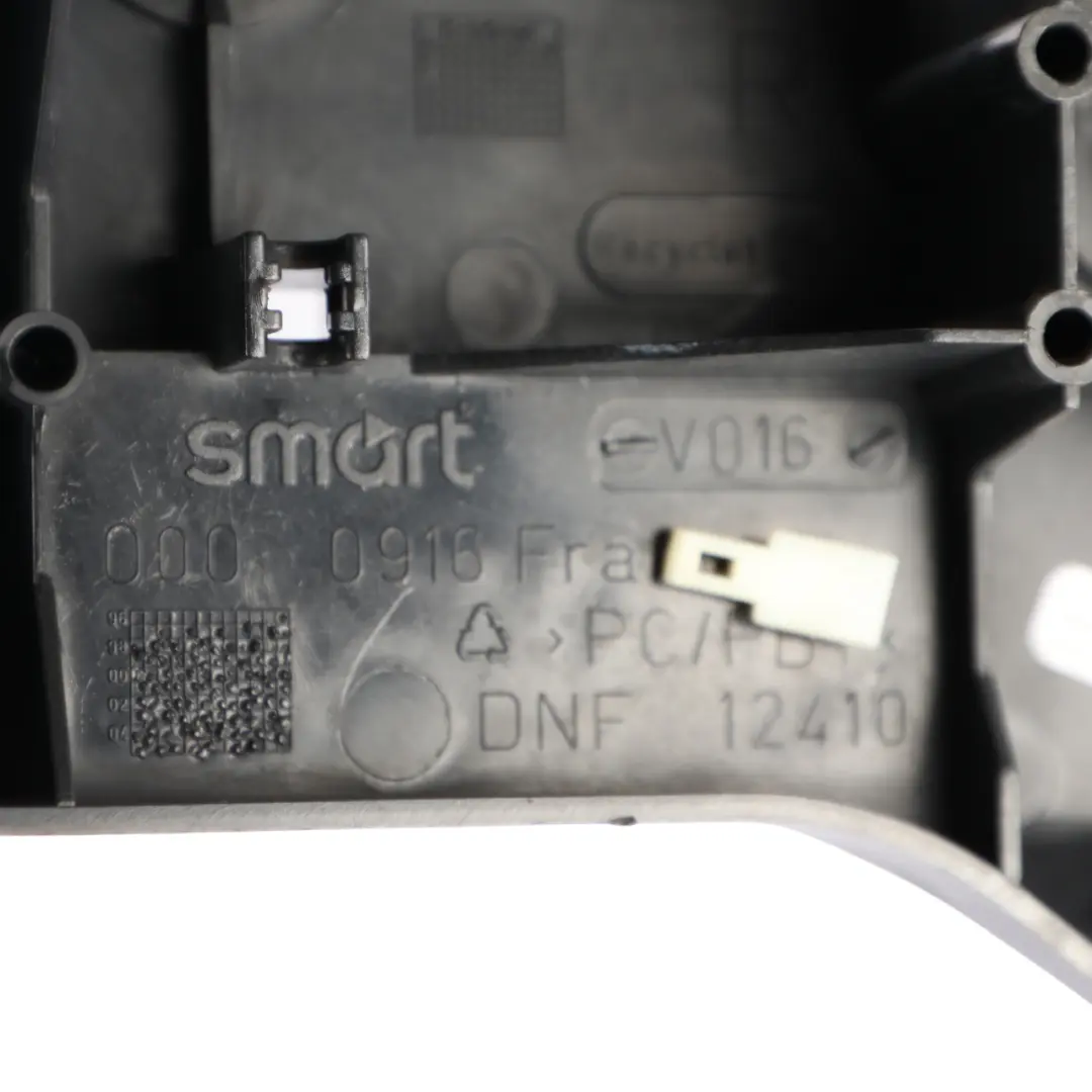 Smart ForTwo C450 Kotflügel Halterung Vorne Rechts 0000916V016 - SKU Q0000916V016000000 - Teilenummer Q0000916V016000000
