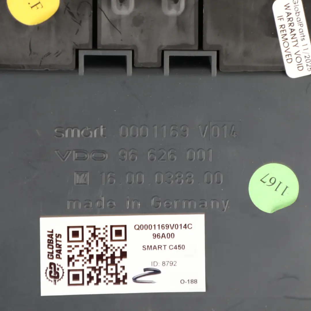 C450 Centre Console Dash Storage Tray Coin Box 0001169V014 to Smart Fortwo with Part number Q0001169V014C96A00 Smart Fortwo C450 Centre Console Dash Storage Tray Coin Box 0001169V014 - SKU Q0001169V014C96A00 - Part number Q0001169V014C96A00