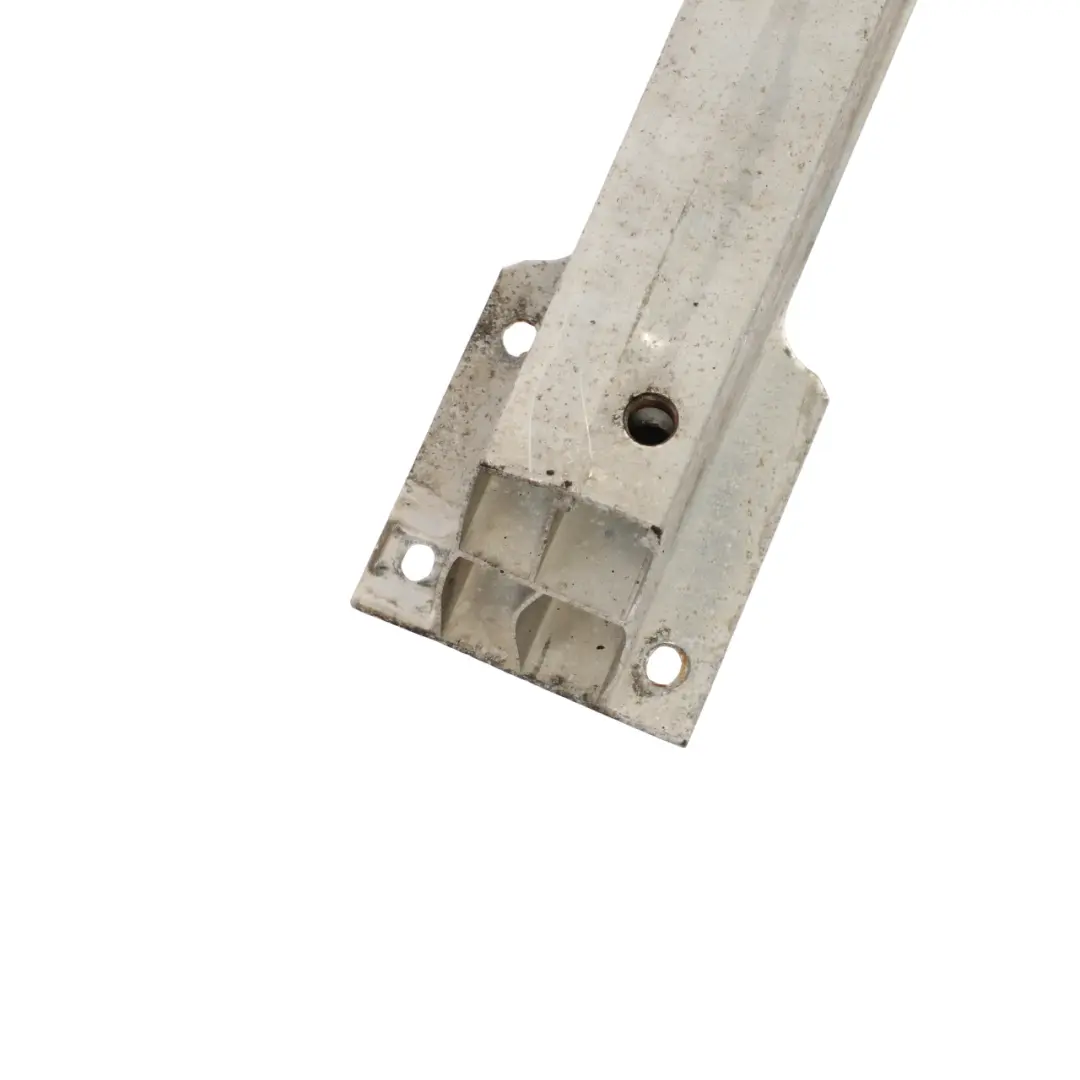 C450 Tylny Wspornik Poprzeczny Zderzaka do Smart Fortwo o numerze Q0001558V011000000 Smart Fortwo C450 Tylny Wspornik Poprzeczny Zderzaka - SKU Q0001558V011000000 - Numer Części Q0001558V011000000