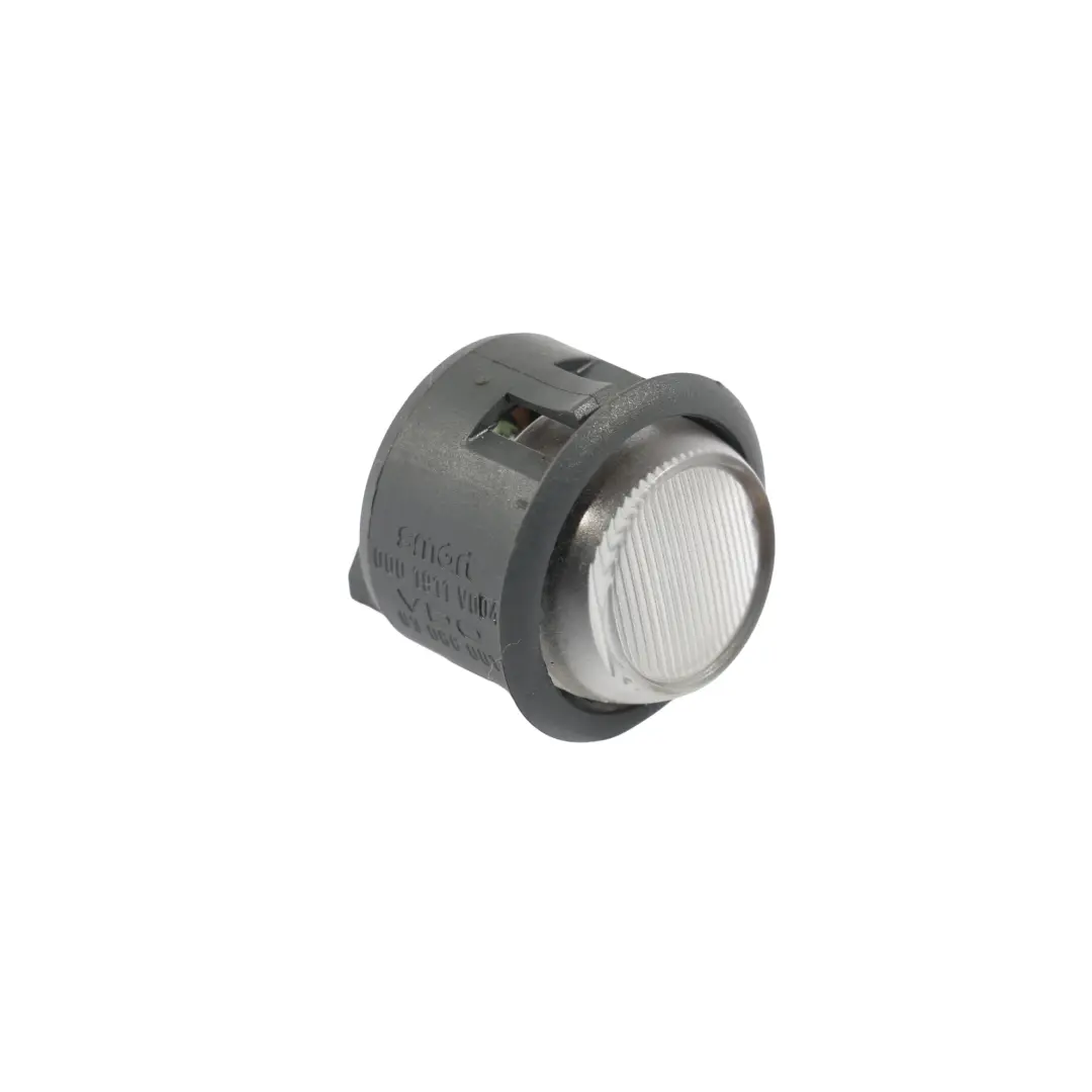 C450 Przełącznik Lampki Wewnętrznej do Smart Fortwo o numerze Q0001911V004C96A00 Smart Fortwo C450 Przełącznik Lampki Wewnętrznej - SKU Q0001911V004C96A00 - Numer Części Q0001911V004C96A00