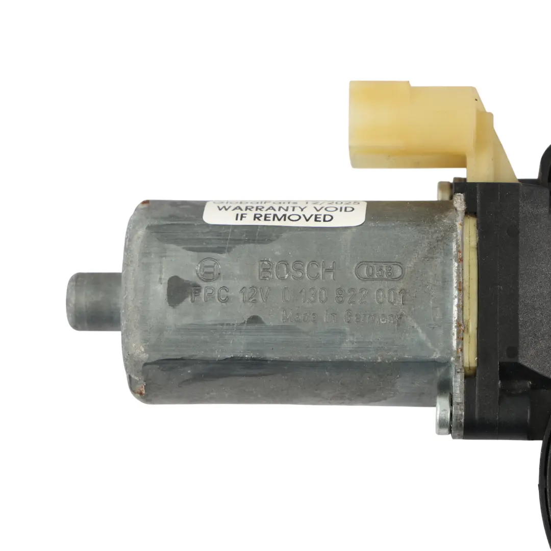 C450 Motore Alzacristalli Porta Anteriore Destra 0130822001 per Smart Fortwo con numero di parte Q0002684V004000000 Smart Fortwo C450 Motore Alzacristalli Porta Anteriore Destra 0130822001 - SKU Q0002684V004000000 - Numero di parte Q0002684V004000000