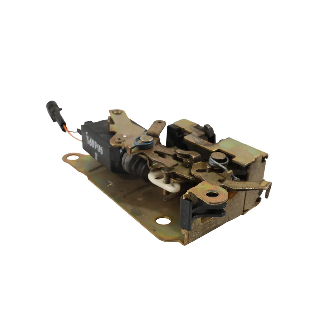 C450 Loquet De Porte Gauche pour Smart Fortwo à propos du numéro de pièce Q0002855V009000000 Smart Fortwo C450 Loquet De Porte Gauche - SKU Q0002855V009000000 - Numéro de pièce Q0002855V009000000