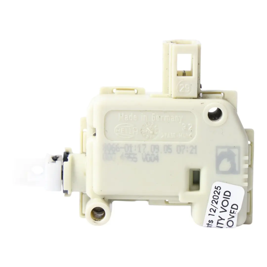 Smart Fortwo C450 Motor Actuador Bloqueo Portón Maletero - SKU Q0004955V004000000 - Número de pieza Q0004955V004000000