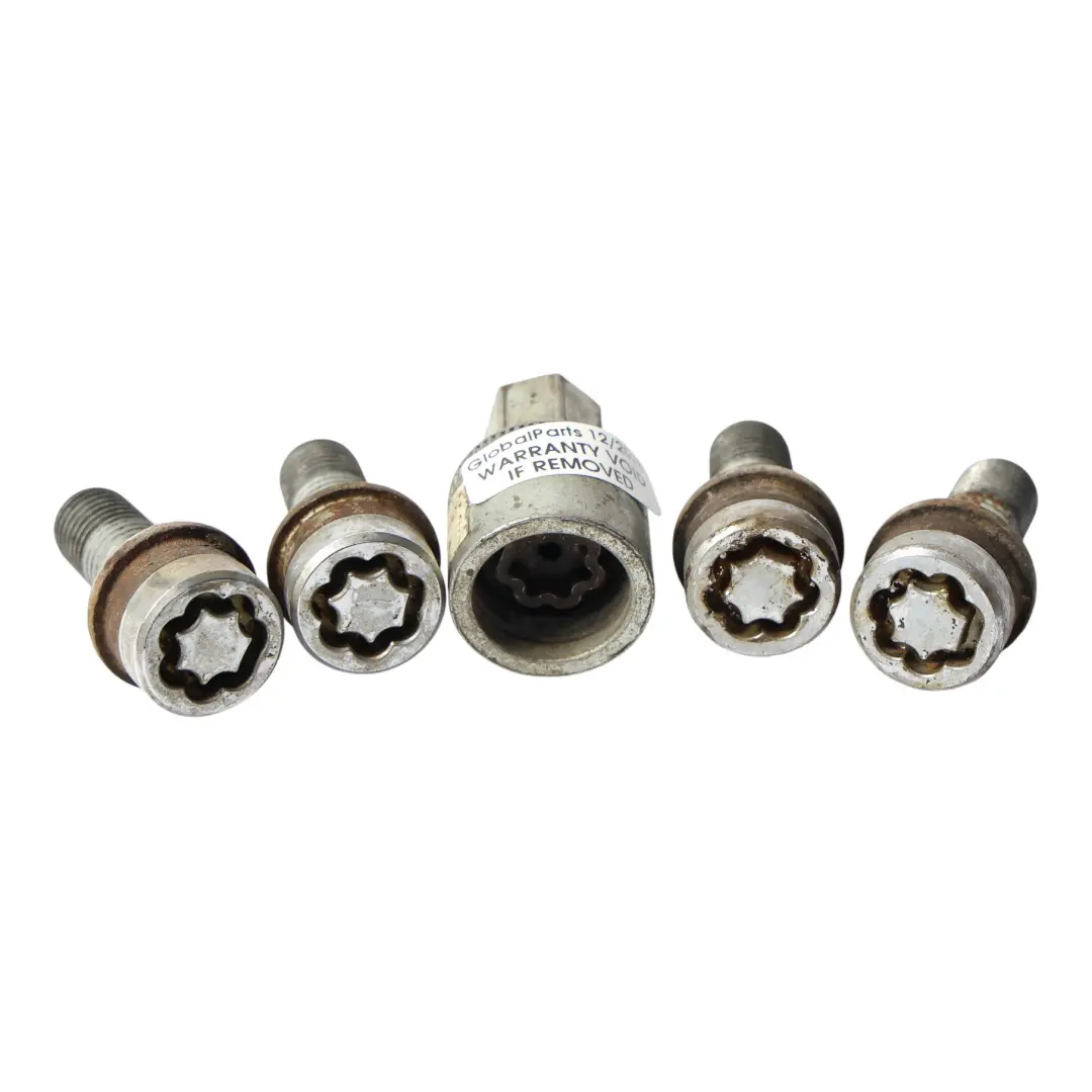 C450 Antirrobo Cerraduras Perno Seguridad Tuerca Kit para Smart con número de pieza Q0005486V004000000 Smart C450 Antirrobo Cerraduras Perno Seguridad Tuerca Kit - SKU Q0005486V004000000 - Número de pieza Q0005486V004000000