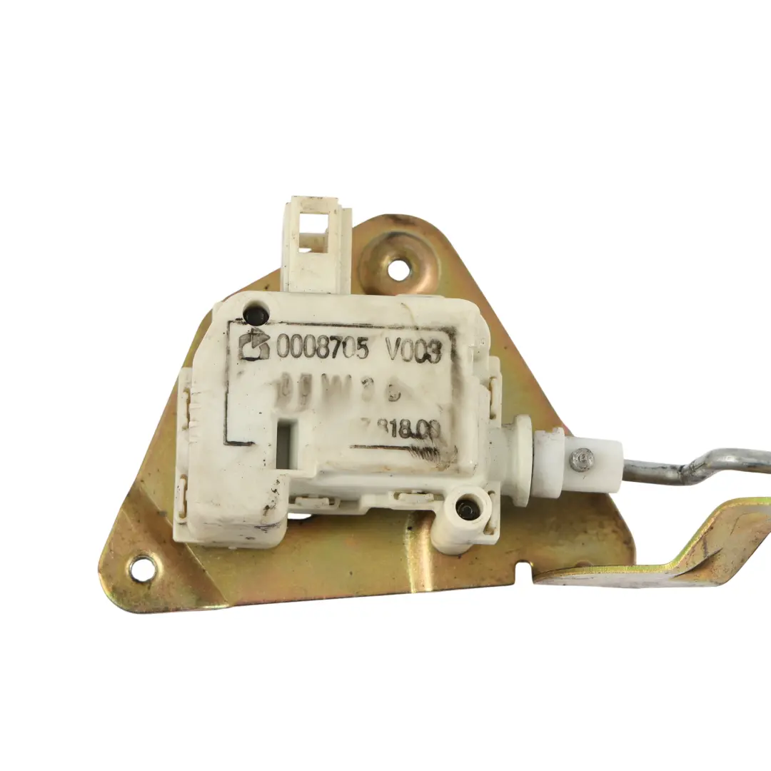 Actuador De La Tapa Depósito De Combustible para Smart Fortwo 450 con número de pieza Q0008705V003000000 Smart Fortwo 450 Actuador De La Tapa Depósito De Combustible - SKU Q0008705V003000000 - Número de pieza Q0008705V003000000