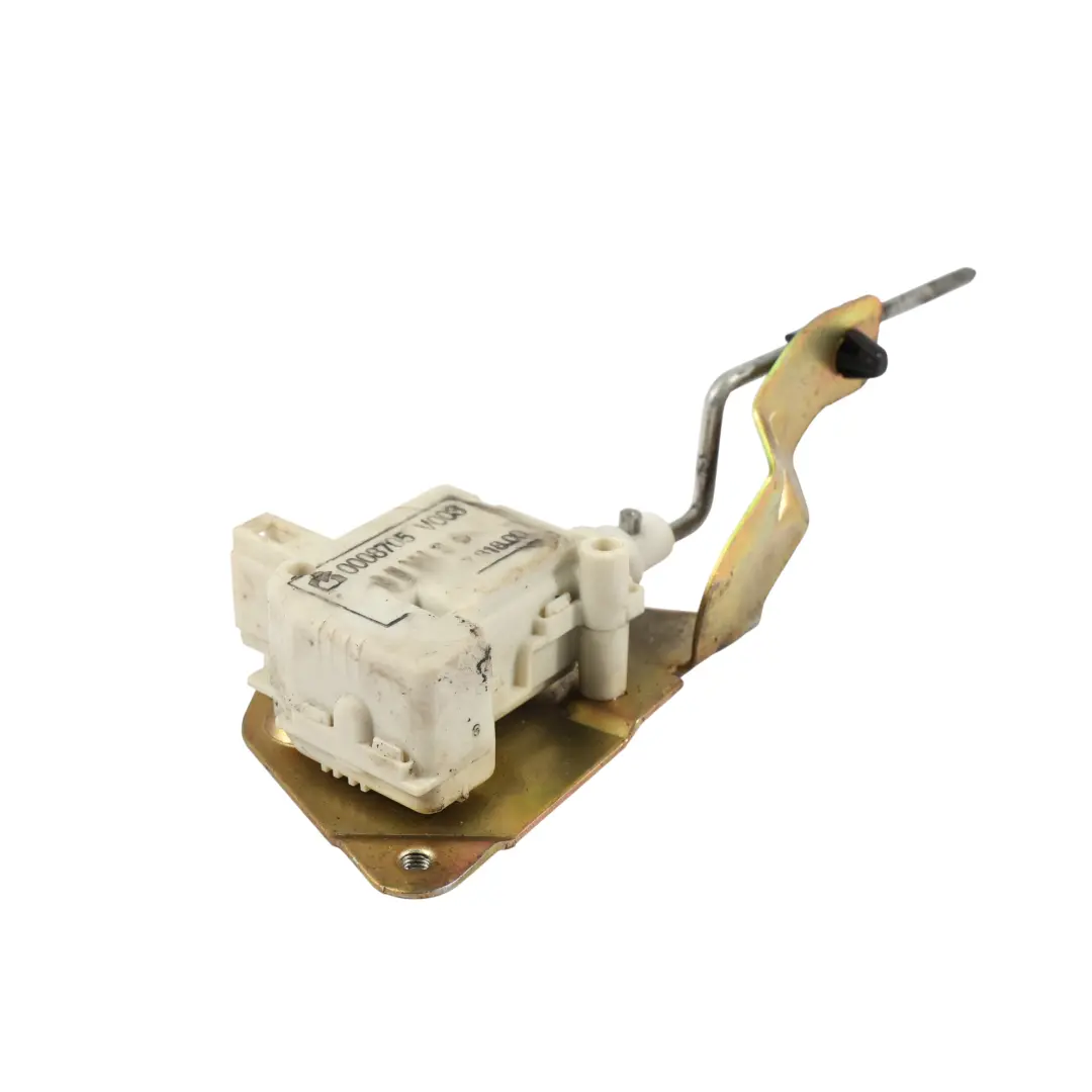 Smart Fortwo 450 Actuador De La Tapa Depósito De Combustible - SKU Q0008705V003000000 - Número de pieza Q0008705V003000000