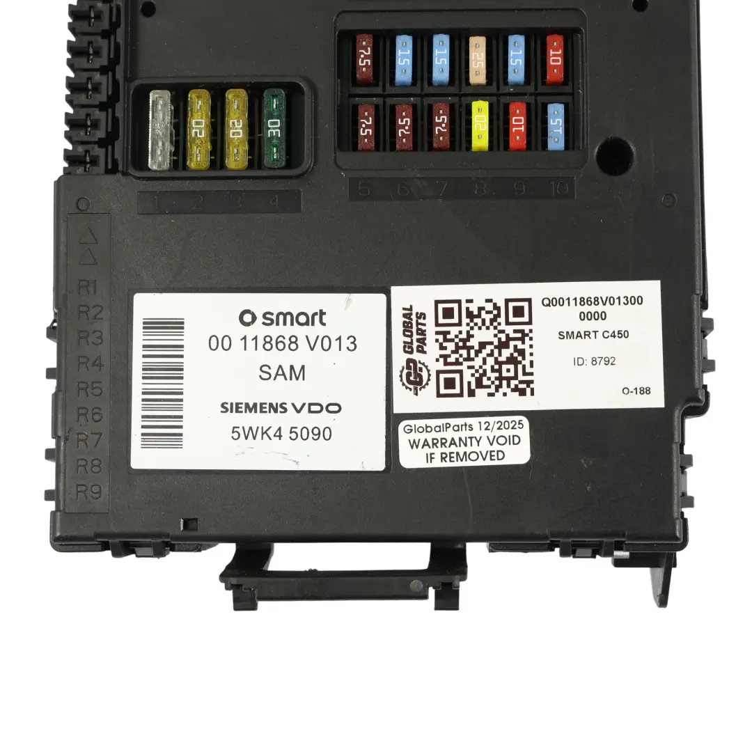 C450 SAM Control Unit Module Fuse Box to Smart Fortwo with Part number Q0011868V013000000 Smart Fortwo C450 SAM Control Unit Module Fuse Box - SKU Q0011868V013000000 - Part number Q0011868V013000000