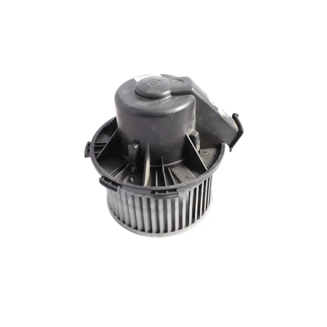 Heater Blower Fan Motor to Volkswagen Crafter 35 with Part number 2E0819987 Volkswagen Crafter 35 Heater Blower Fan Motor - SKU RHD-2E0819987 - Part number 2E0819987