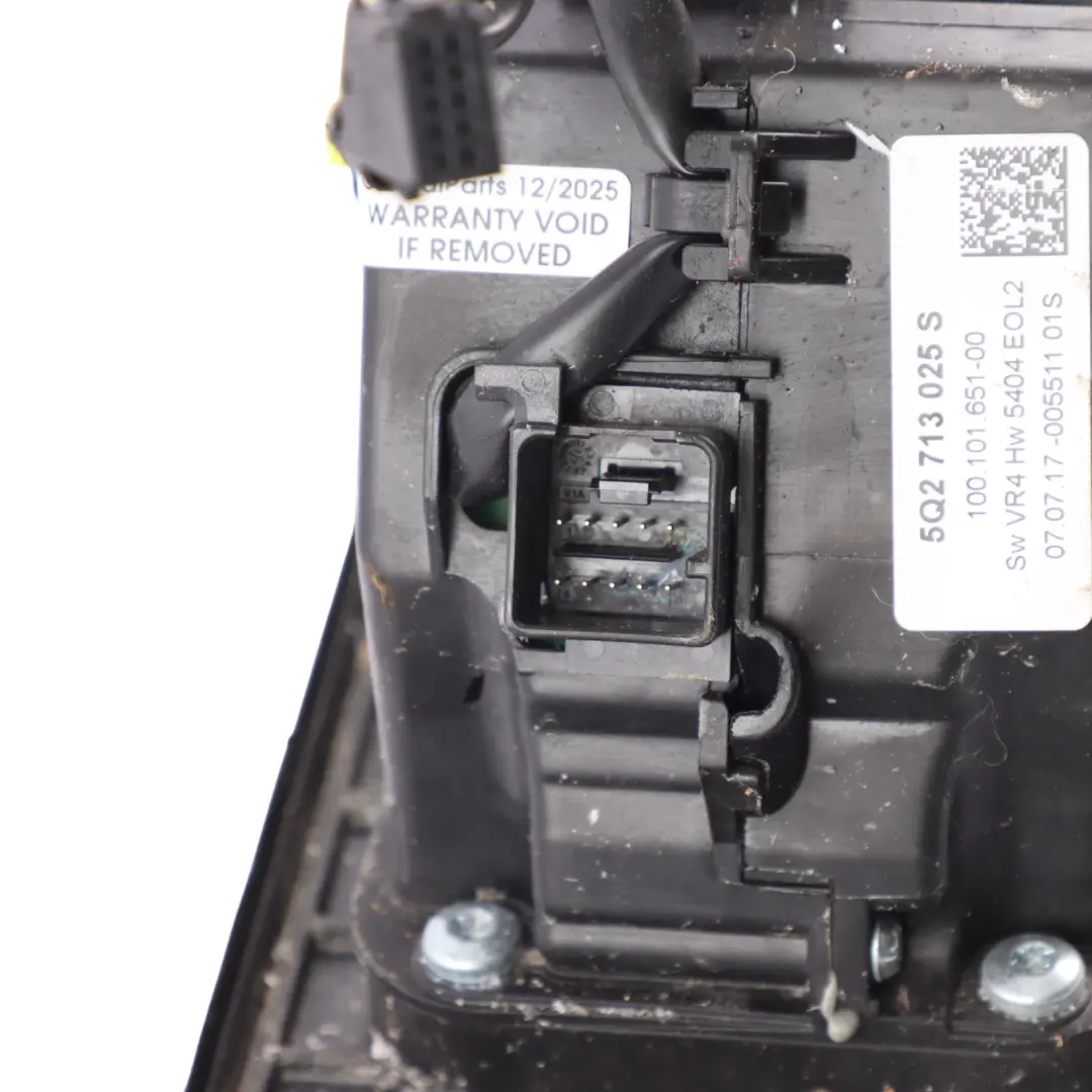 Mk3 Automatic Gear Selector Stick Linkage Mechanism to Skoda Octavia with Part number 5Q2713025S Skoda Octavia Mk3 Automatic Gear Selector Stick Linkage Mechanism - SKU RHD-5Q2713025S - Part number 5Q2713025S