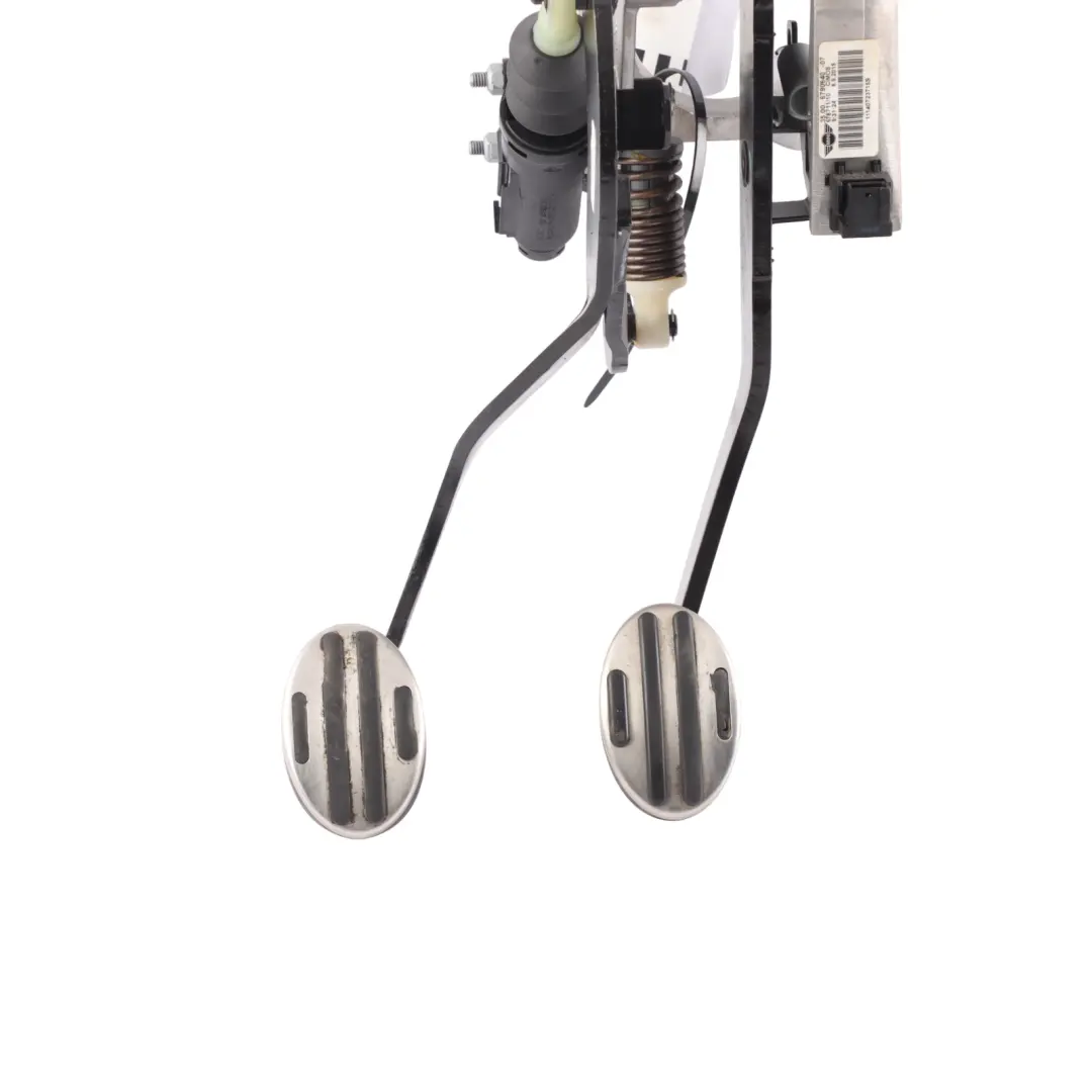 Brake Clutch Pedal Box Assembly to Mini Cooper One R55 R56 R57 R58 R60 R61 with Part number 6790640 Mini Cooper One R55 R56 R57 R58 R60 R61 Brake Clutch Pedal Box Assembly - SKU RHD-6790640 - Part number 6790640