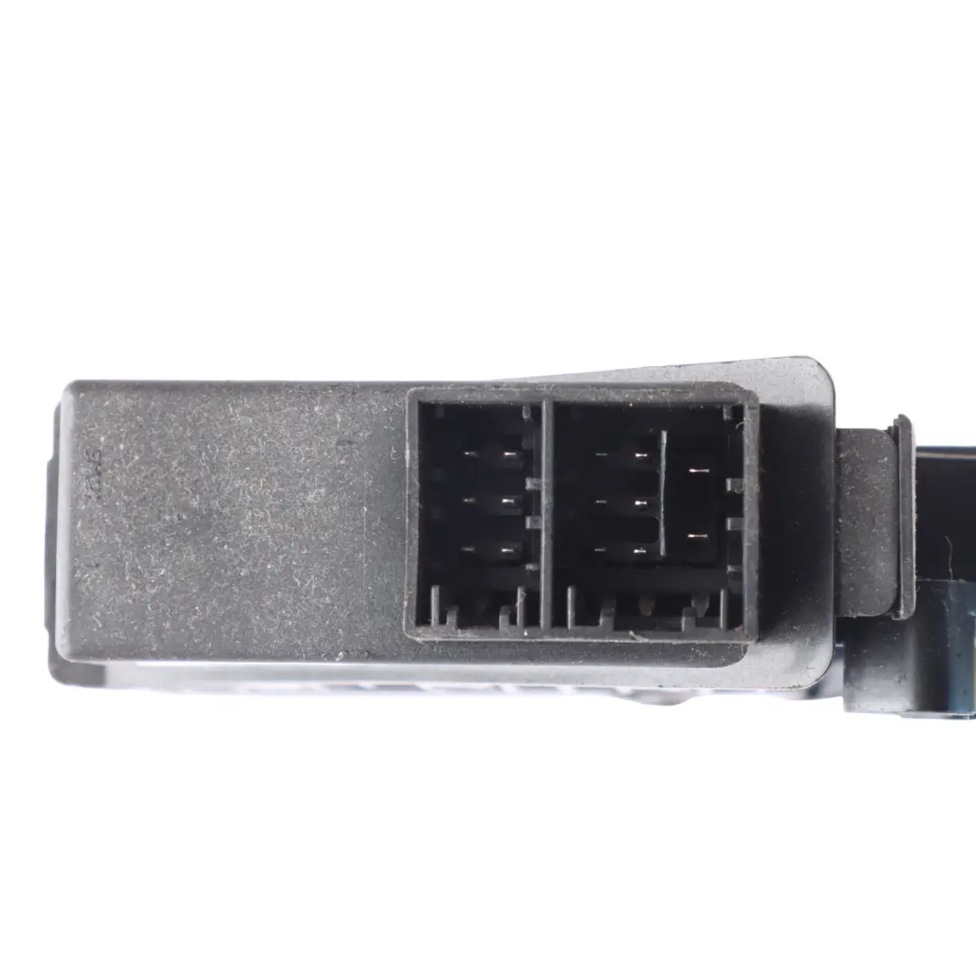 VW Transporter T5 Door Window Glass Lifter Motor Front Passenger Side 6Y1959802 - SKU RHD-6Y1959802 - Part number 6Y1959302