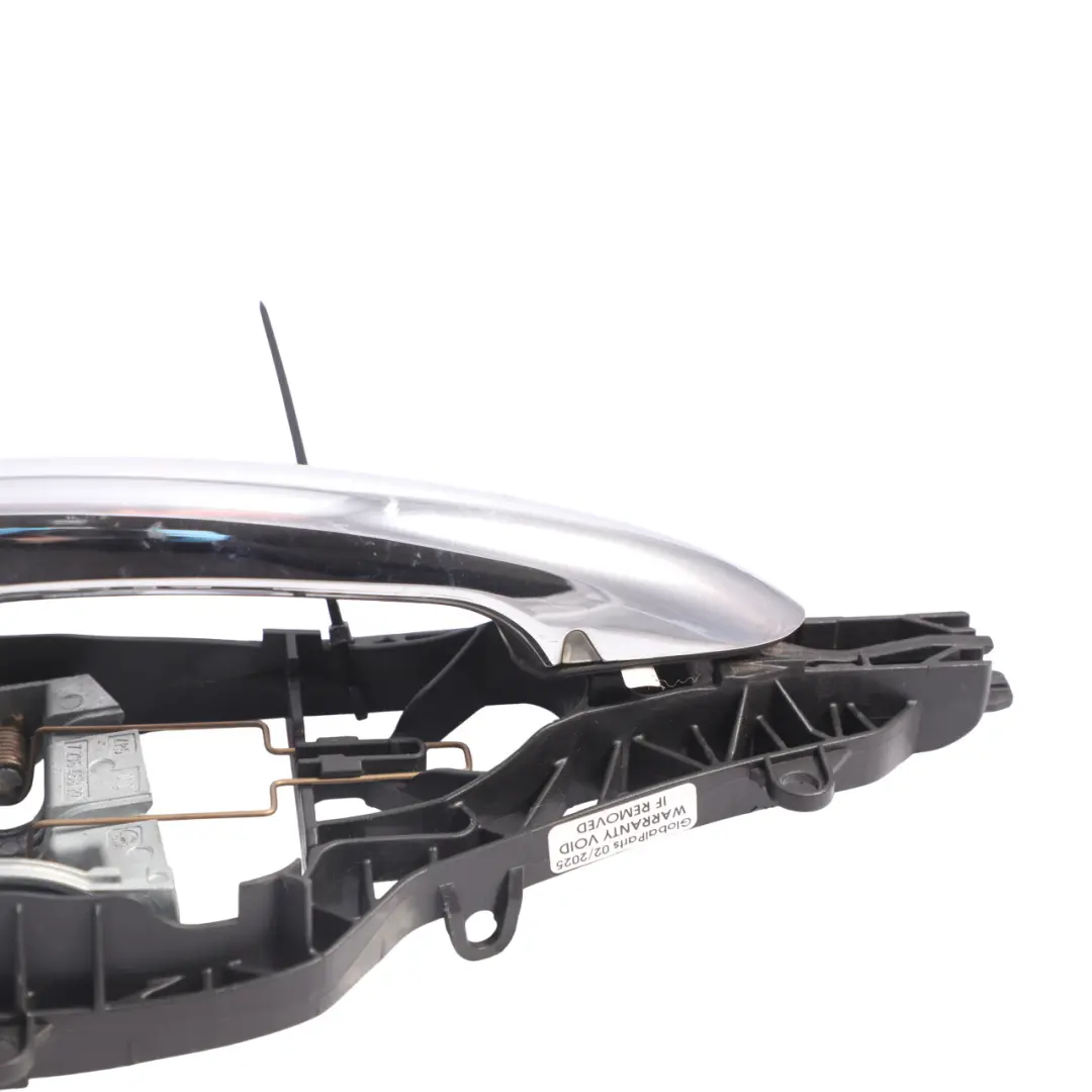 Outside Grab Handle Door Chrome Front Right O/S Carrier to MINI Cooper F55 F56 F60 with Part number 7434536 MINI Cooper F55 F56 F60 Outside Grab Handle Door Chrome Front Right O/S Carrier - SKU rhd-7434536 - Part number 7434536