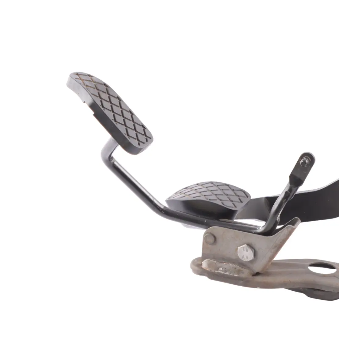 Accelerator and Brake Pedal Box Assembly to VW Volkswagen Transporter T6 with Part number 7E2721057C VW Volkswagen Transporter T6 Accelerator and Brake Pedal Box Assembly - SKU RHD-7E2721057C - Part number 7E2721057C