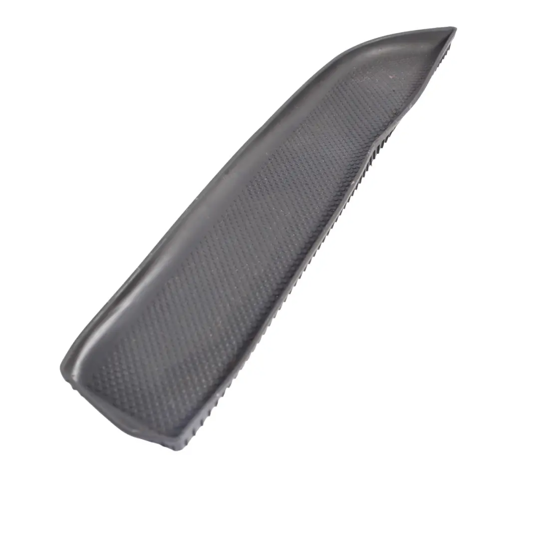 7L Front Door Card Insert Rubber Pocket Panel Right O/S to VW Touareg with Part number 7L6868134A VW Touareg 7L Front Door Card Insert Rubber Pocket Panel Right O/S - SKU RHD-7L6868134A - Part number 7L6868134A