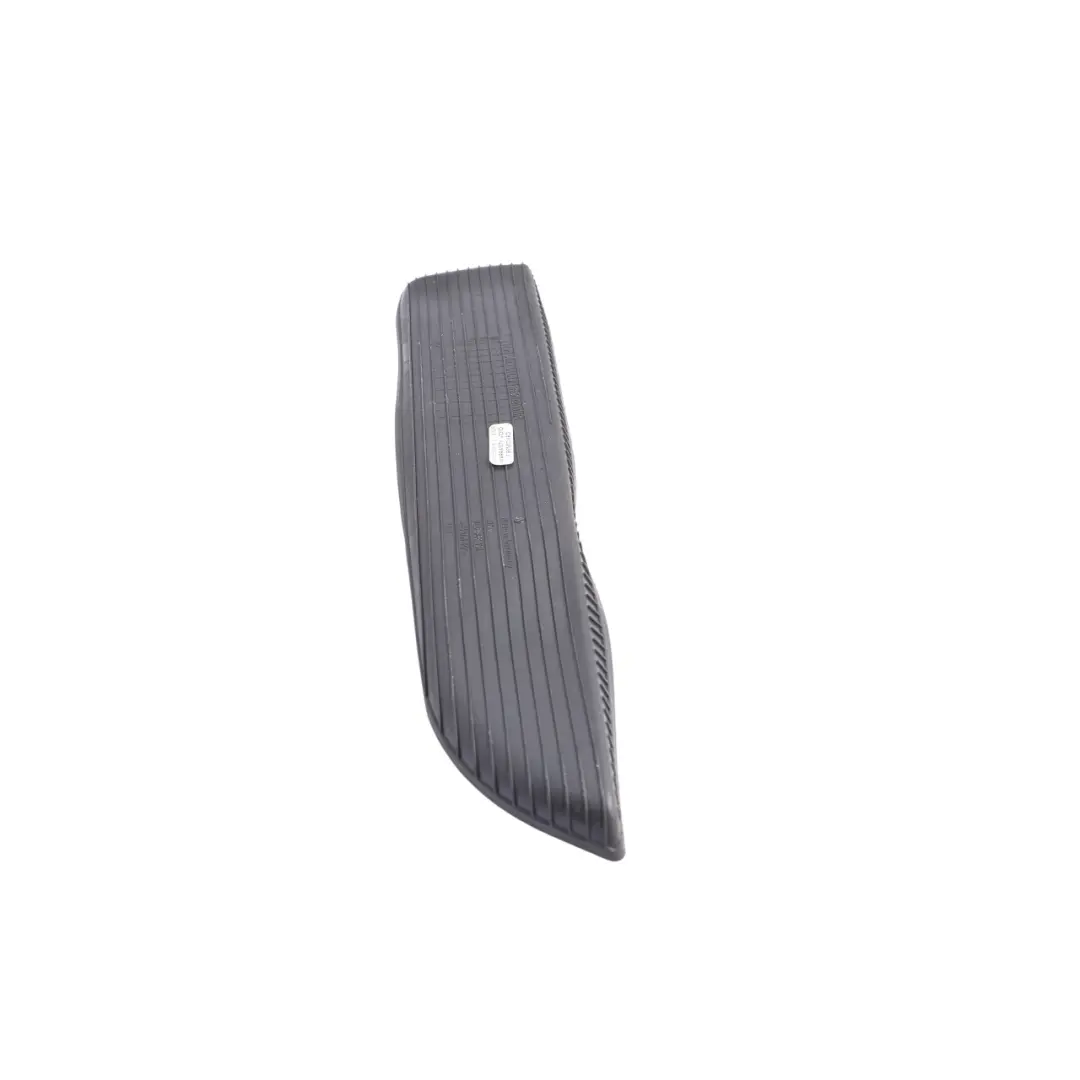 7L Front Door Card Insert Rubber Pocket Panel Right O/S to VW Touareg with Part number 7L6868134A VW Touareg 7L Front Door Card Insert Rubber Pocket Panel Right O/S - SKU RHD-7L6868134A - Part number 7L6868134A