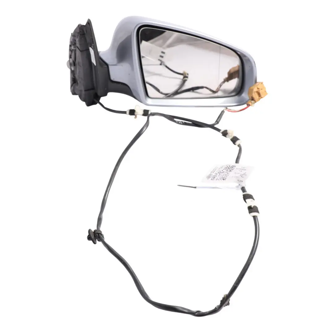 Door Wing Mirror Outer Right O/S Avus Silver Pearl - Y7J to Audi A4 B7 with Part number 8E2858532AA Audi A4 B7 Door Wing Mirror Outer Right O/S Avus Silver Pearl - Y7J - SKU RHD-8E2858532AA-AVS - Part number 8E2858532AA