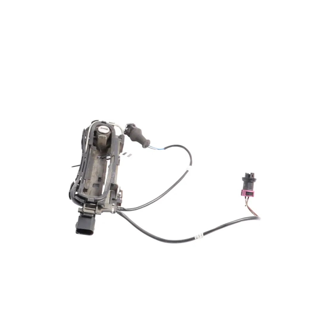 Audi A3 S3 8L Front Door Handle Support Bracket Right O/S 8L4837064A - SKU RHD-8L4837064E - Part number 8L4837064E