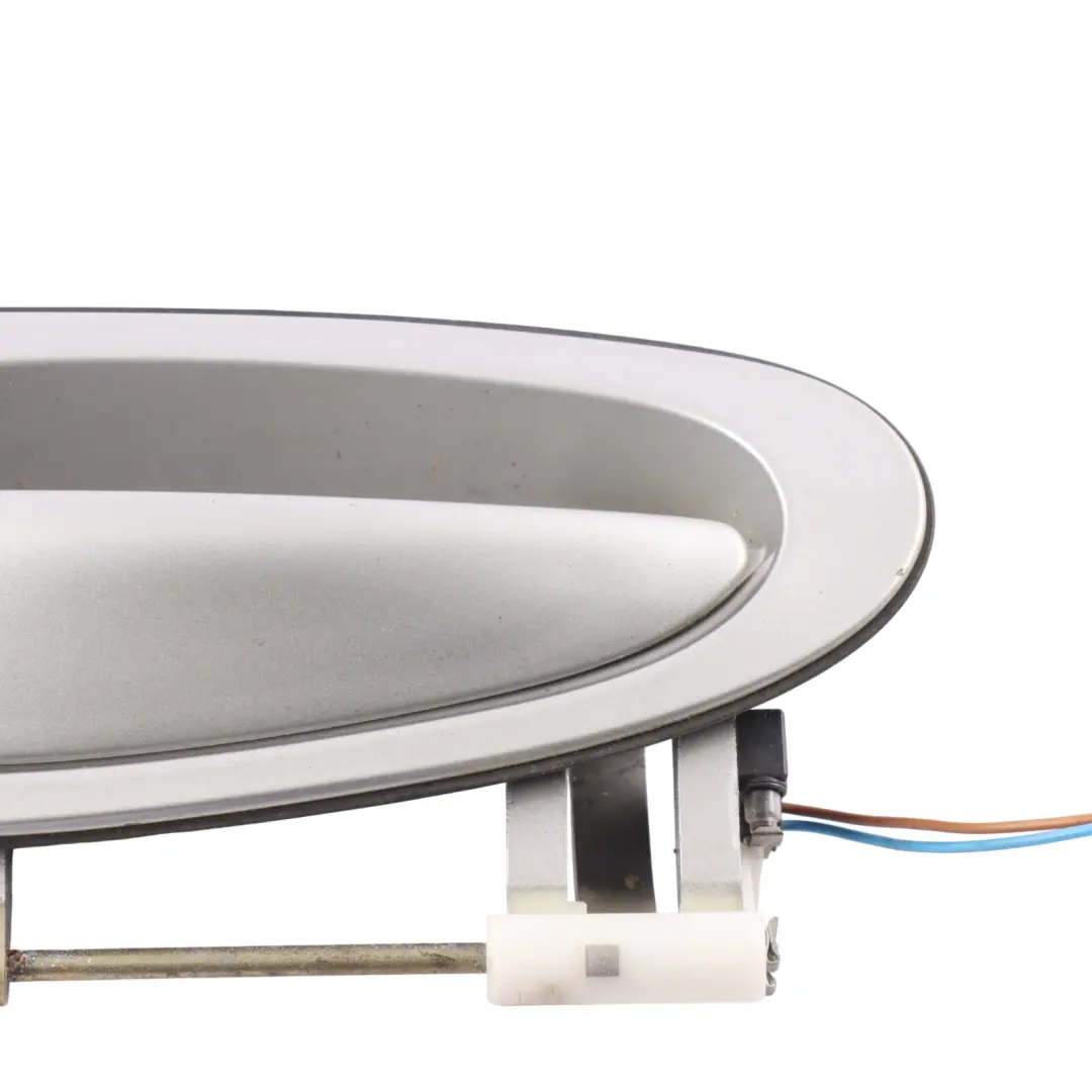 Exterior Door Handle Left N/S Arctic Silver 92T to Porsche Boxster 986 with Part number 99653706303 Porsche Boxster 986 Exterior Door Handle Left N/S Arctic Silver 92T - SKU RHD-99653706303-ARS - Part number 99653706303